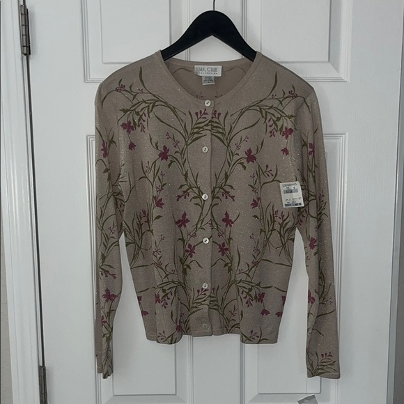 NWT Silk Club Vintage Silk Floral Cardigan - Picture 2 of 8